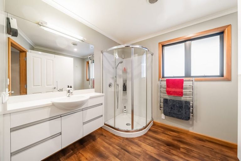 Photo of property in 61a Colletts Road, Mangaroa, Upper Hutt, 5371