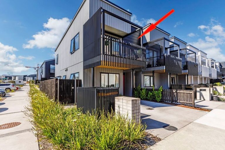 Photo of property in 62 Mapou Road, Hobsonville, Auckland, 0616