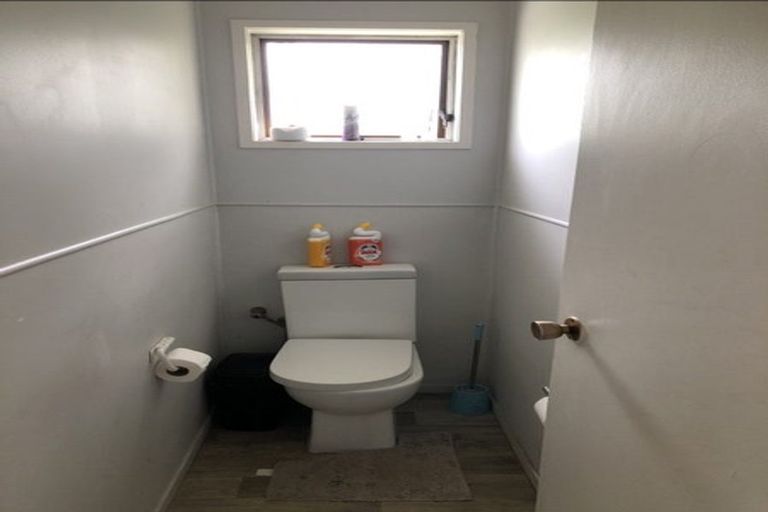 Photo of property in 2/9 Pawa Place, Manurewa, Auckland, 2102