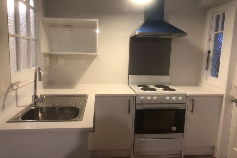 Photo of property in 56 Old Wairoa Road, Papakura, 2110