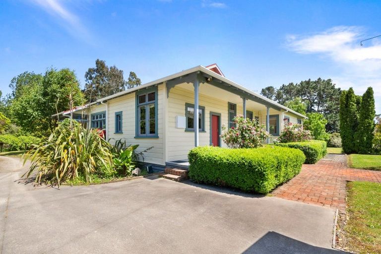 Photo of property in 75 Kahuterawa Road, Linton, Palmerston North, 4472