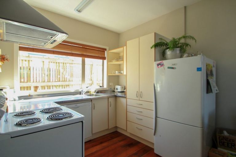 Photo of property in 14a Stoke Street, Newtown, Wellington, 6021