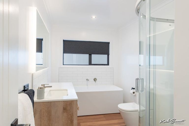 Photo of property in 8 Fenwick Crescent, Wallaceville, Upper Hutt, 5018