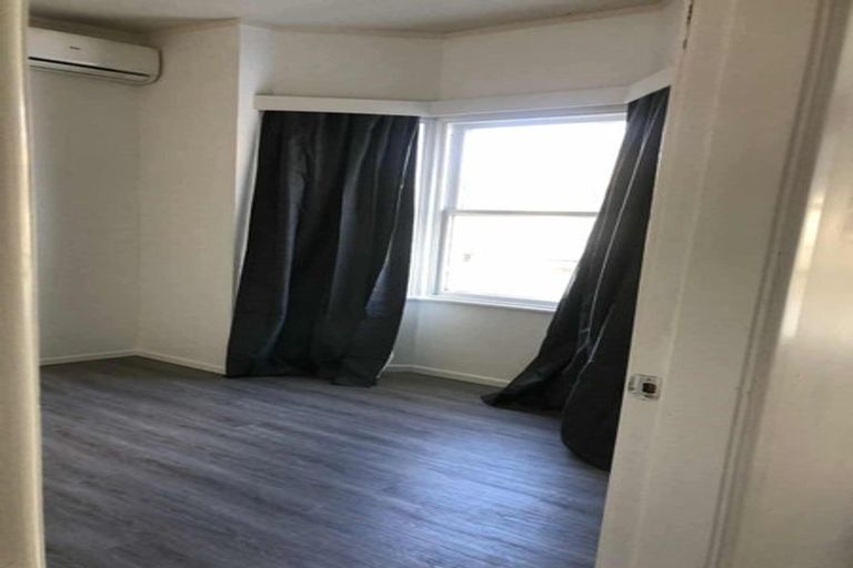 Photo of property in 142 Aro Street, Aro Valley, Wellington, 6021