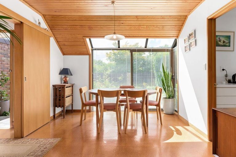 Photo of property in 12 Cooper Place, Chedworth, Hamilton, 3210