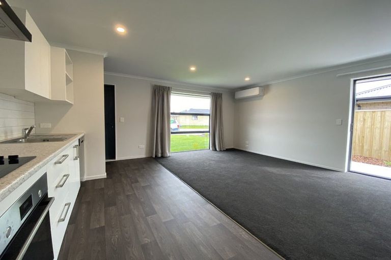 Photo of property in 6 Herridge Street, Woodend, 7691