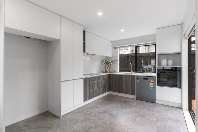 Photo of property in 46b Patons Road, Howick, Auckland, 2014