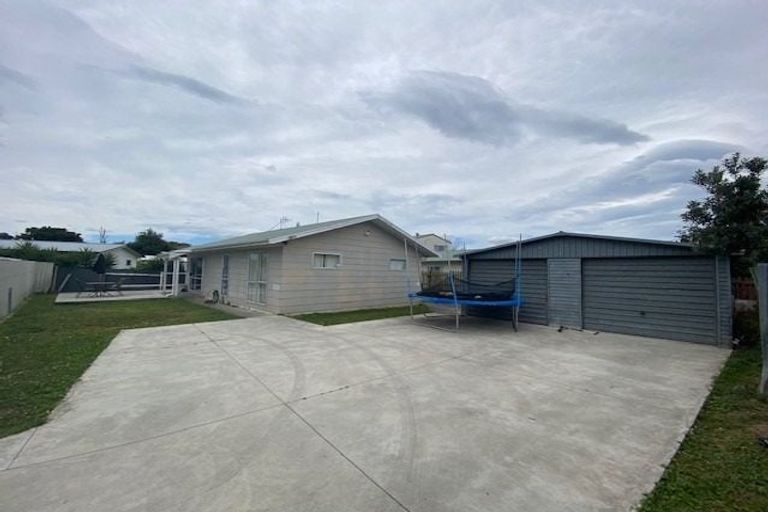 Photo of property in 17a Ramsey Crescent, Flaxmere, Hastings, 4120