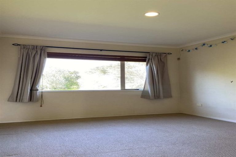 Photo of property in 15 Maybole Drive, Flat Bush, Auckland, 2016