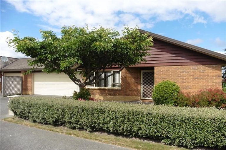 Photo of property in Parkvale Estate, 5/5 Howard Street, Parkvale, Hastings, 4122
