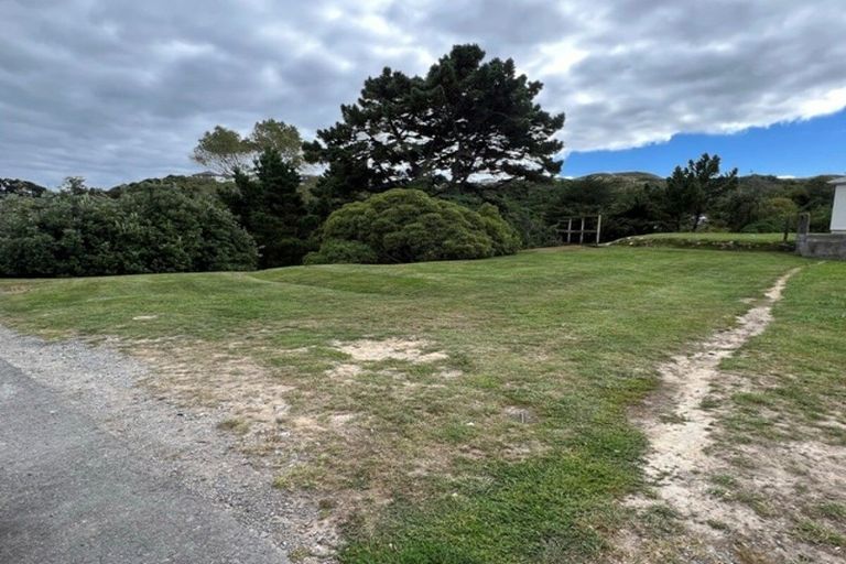 Photo of property in 4b Champion Street, Ranui, Porirua, 5024