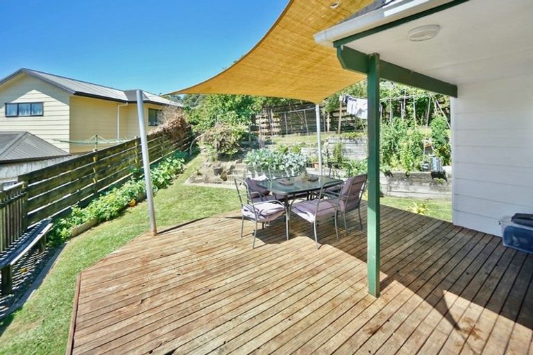 Photo of property in 10 Muir Place, Te Puke, 3119