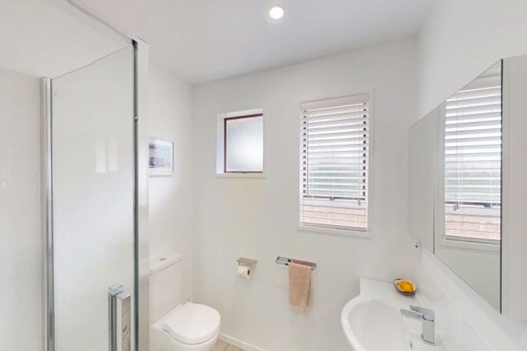 Photo of property in 135 Rua Avenue, Waitarere Beach, Levin, 5510