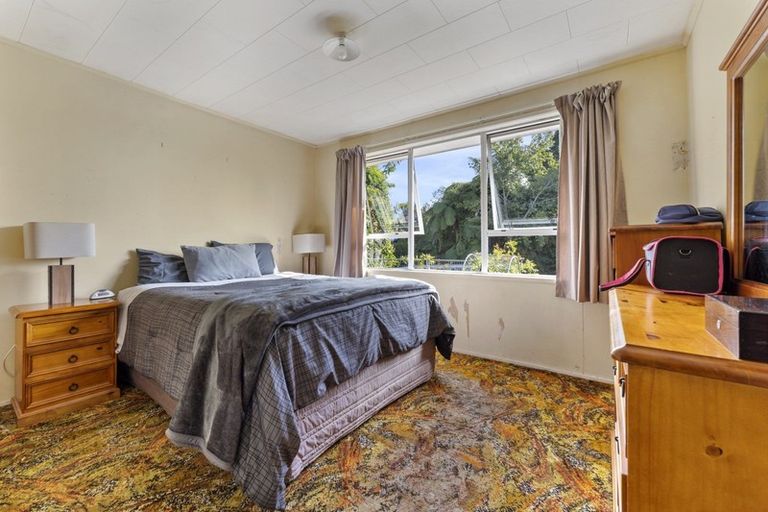 Photo of property in 25 Falstaff Street, Stratford, 4332