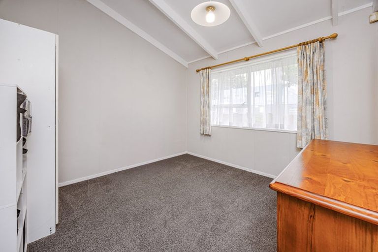 Photo of property in 2/40 Laurie Avenue, Papakura, 2110