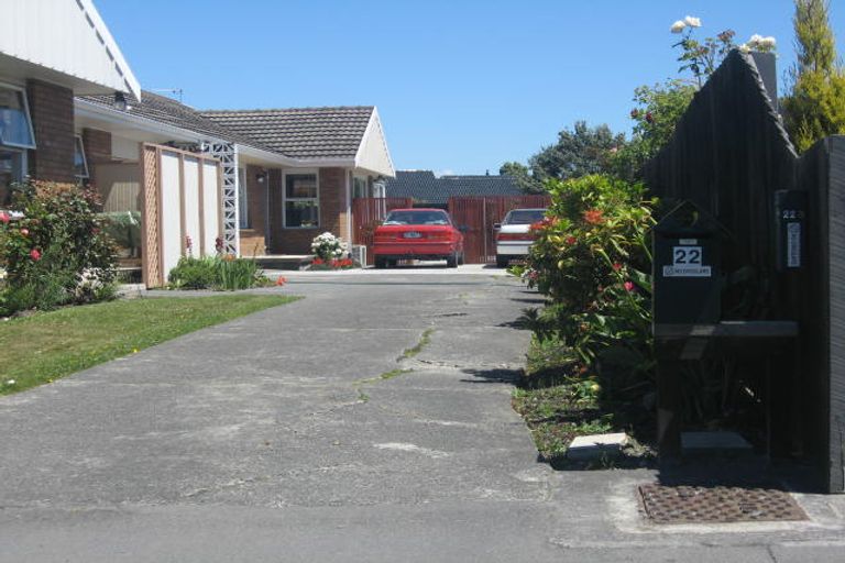 Photo of property in 2/22b Wharenui Road, Upper Riccarton, Christchurch, 8041