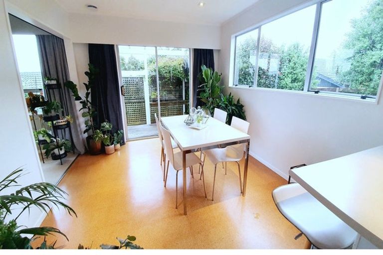 Photo of property in 178 Orangi Kaupapa Road, Northland, Wellington, 6012