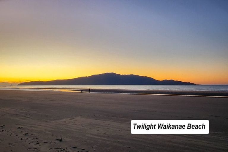 Photo of property in 174 Weggery Drive, Waikanae Beach, Waikanae, 5036