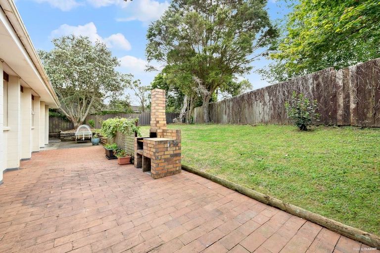 Photo of property in 12a Shetland Street, Glen Eden, Auckland, 0602