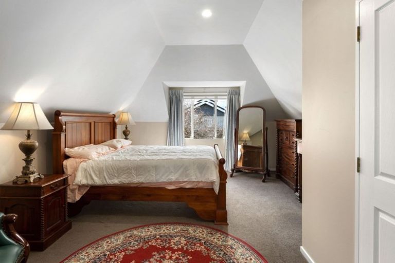 Photo of property in 48a Steadman Road, Broomfield, Christchurch, 8042