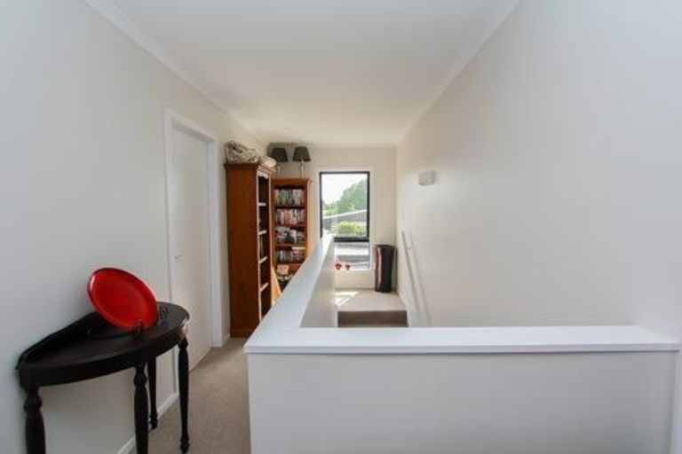 Photo of property in 28u2 Mahoe Street, Melville, Hamilton, 3206
