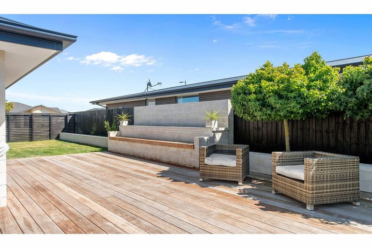 Photo of property in 32 Quartz Drive, Rolleston, 7614