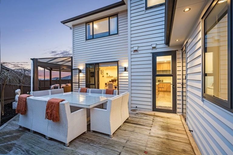 Photo of property in 25 Lime Hill Rise, Flat Bush, Auckland, 2019