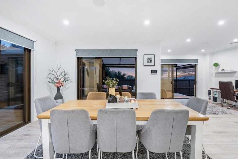 Photo of property in 25 Lime Hill Rise, Flat Bush, Auckland, 2019