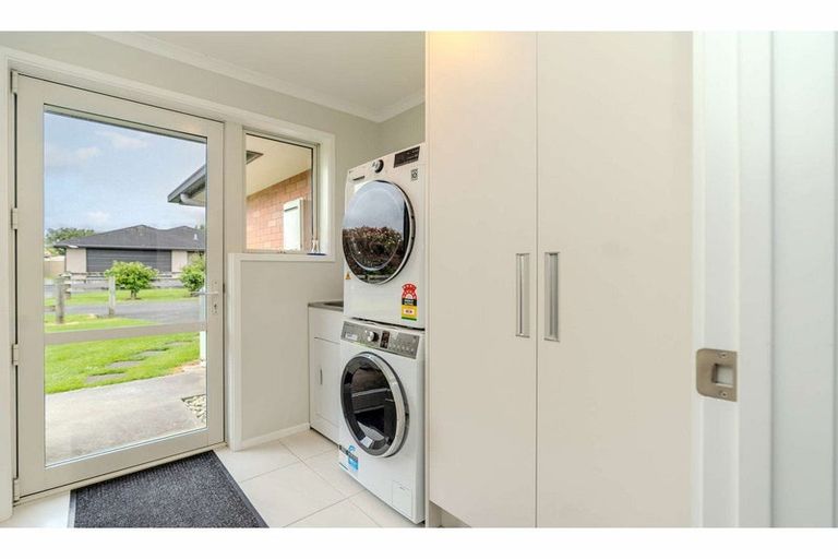 Photo of property in 27 Awhitu Road, Kerikeri, 0230