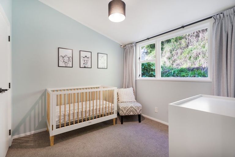 Photo of property in 8 Sheridan Terrace, Johnsonville, Wellington, 6037