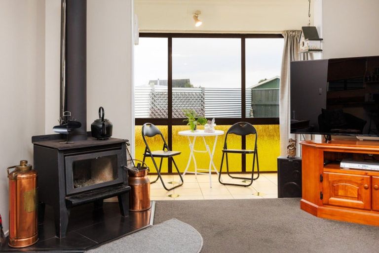 Photo of property in 15 Wild Street, Feilding, 4702