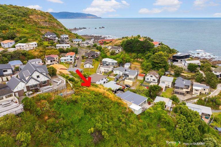 Photo of property in 170a Severn Street, Island Bay, Wellington, 6023