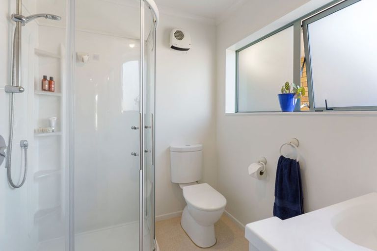 Photo of property in 57 Regent Drive, Paraparaumu Beach, Paraparaumu, 5032