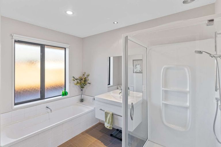 Photo of property in 221 Rolleston Drive, Rolleston, 7614