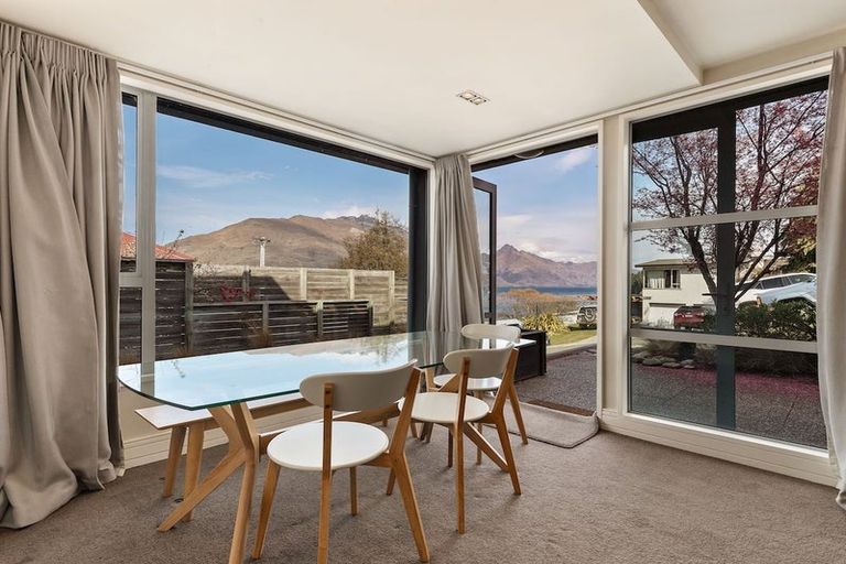 Photo of property in Rahiri Apartments, 1/23 Adelaide Street, Queenstown, 9300