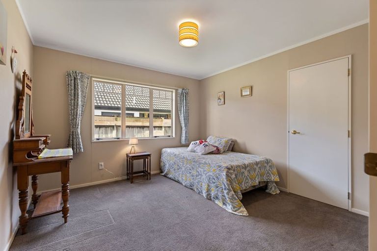 Photo of property in 12 Washington Parade, Milson, Palmerston North, 4414