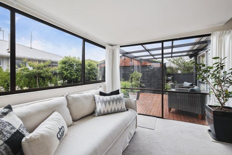 Photo of property in 25 Pandora Street, North New Brighton, Christchurch, 8083