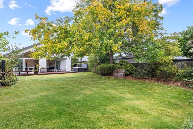 Photo of property in 66 Watford Street, Strowan, Christchurch, 8052