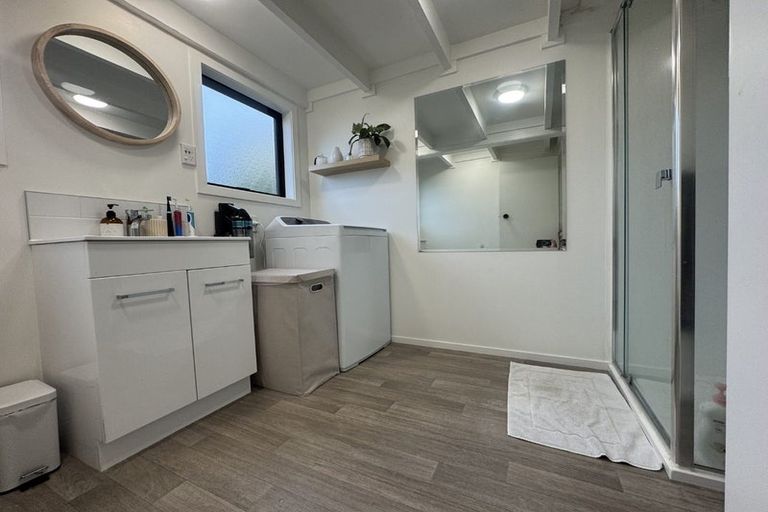 Photo of property in 5 Flanders Avenue, Onekawa, Napier, 4110