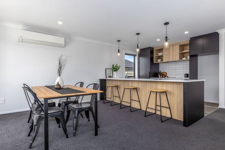 Photo of property in 104 Hinemoa Street, Levin, 5510
