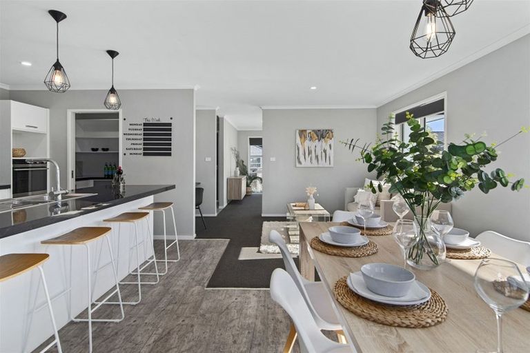 Photo of property in 59 Awataha Crescent, Pyes Pa, Tauranga, 3110