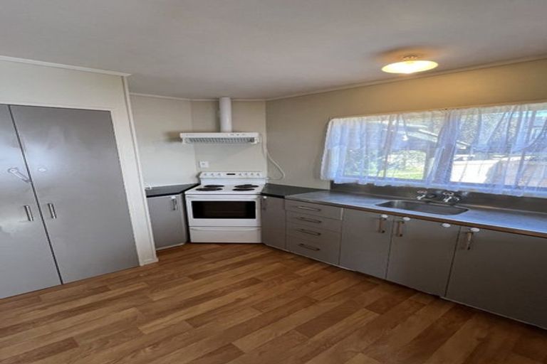 Photo of property in 16 Goldnib Place, Randwick Park, Auckland, 2105