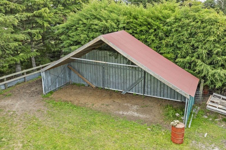 Photo of property in 169 Gartys Road, Leithfield, Amberley, 7481