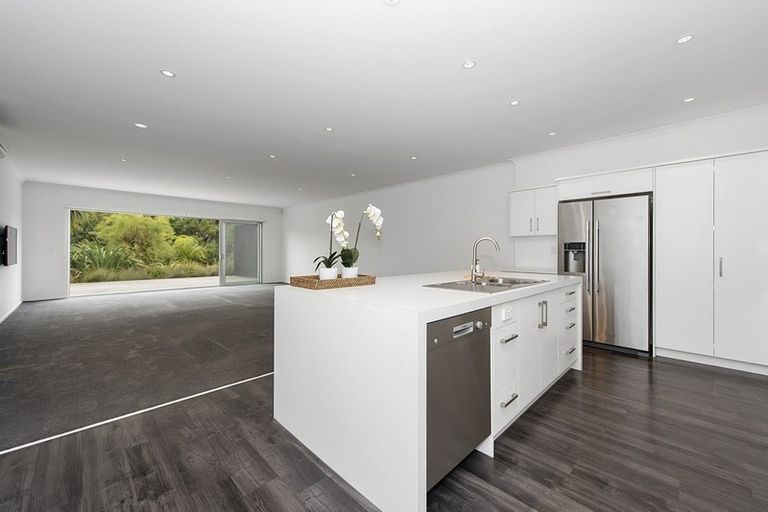 Photo of property in 58u4 Herbert Road, Queenwood, Hamilton, 3210