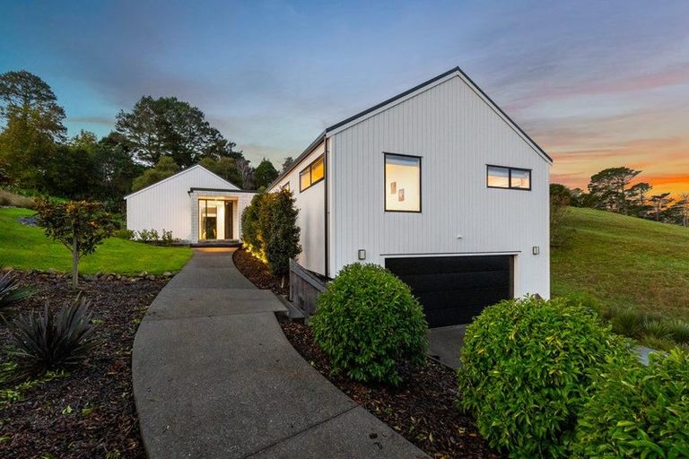 Photo of property in 8 Collings Drive, Lucas Heights, Albany, 0793