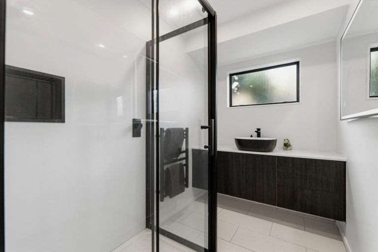 Photo of property in 31b Lyn Grove, Papamoa Beach, Papamoa, 3118