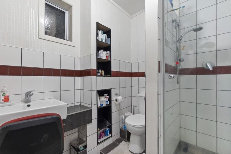 Photo of property in 100 Tuhikaramea Road, Dinsdale, Hamilton, 3204