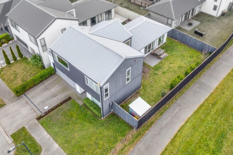 Photo of property in 11 George Square West, Wigram, Christchurch, 8025