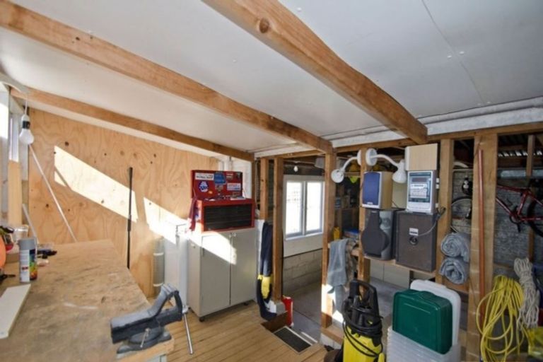 Photo of property in 204 Ngatai Road, Otumoetai, Tauranga, 3110