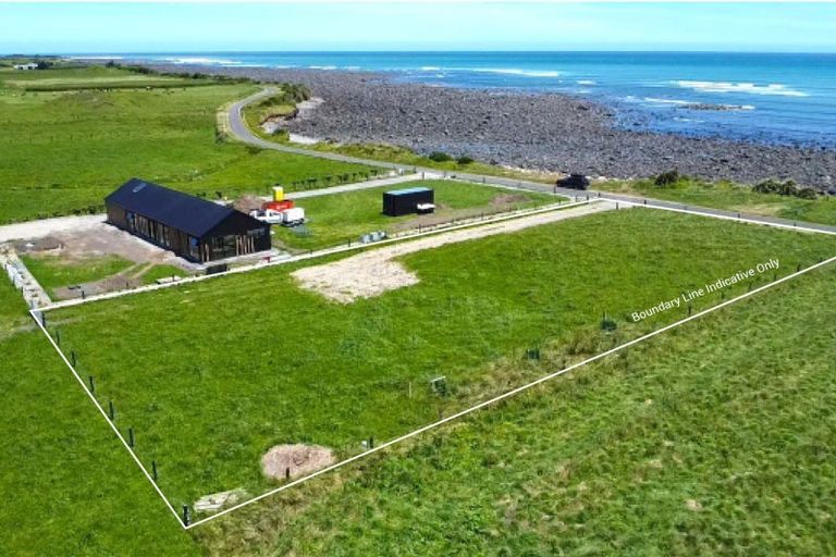 Photo of property in 304 Coast Road, Warea, 4381